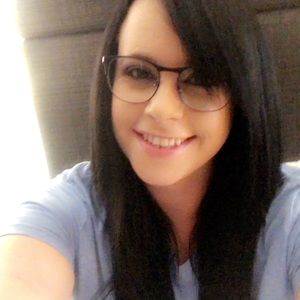 Meet your Posher, April